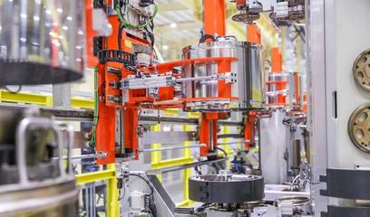 全球首个5.5G灯塔工厂！海尔洗衣机青岛基地引领智造新纪元