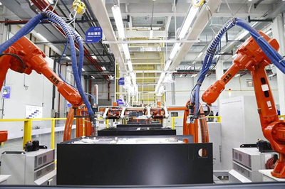 海尔冰箱荣膺“2023年度智能制造示范工厂”，引领青岛技术服务业升级